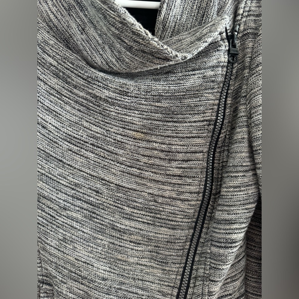 Bench Heather Gray Long Sweater Jacket with Asymmetrical Zipper - Picture 4 of 4